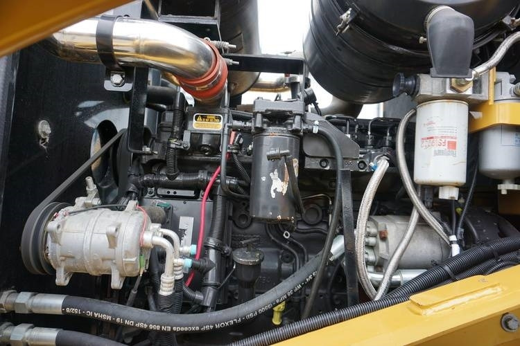 Chargeuse sur pneus Cheng Gong G958H