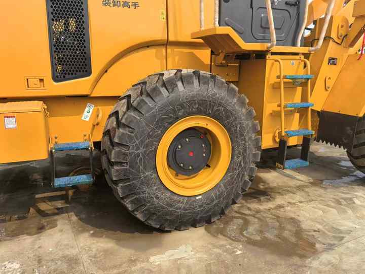 Chargeuse sur pneus China Famous Brand LiuGong Medium-sized Wheel Loader LiuGong 856N Loader for Earthmoving, Mining, Construction for Sale