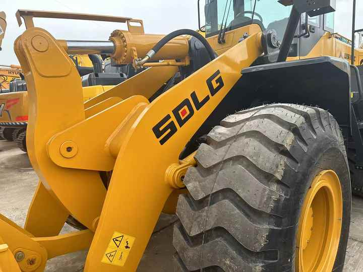 Chargeuse sur pneus China Famous Brand SDLG Used SDLG 958L Wheel Loader Running Working Condition Low Price for Sale