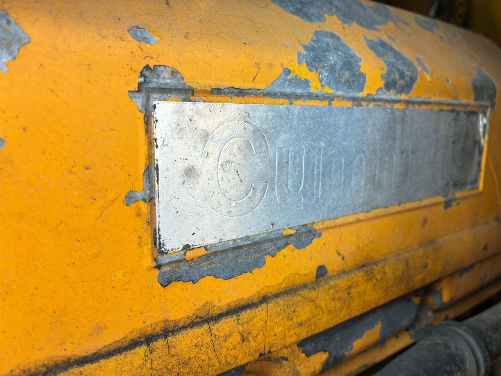 Chargeuse sur pneus Clark 55