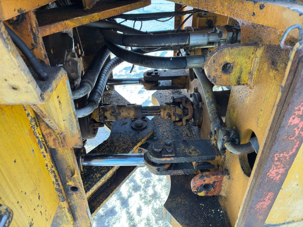 Chargeuse sur pneus Clark 55