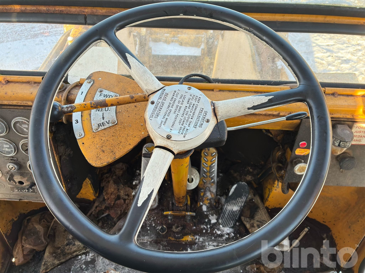 Chargeuse sur pneus Clark 55