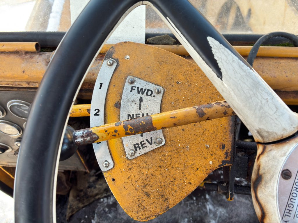 Chargeuse sur pneus Clark 55