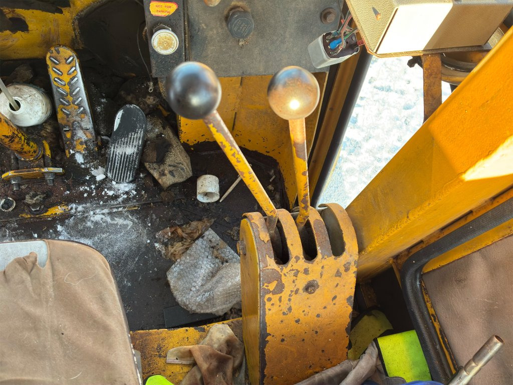 Chargeuse sur pneus Clark 55