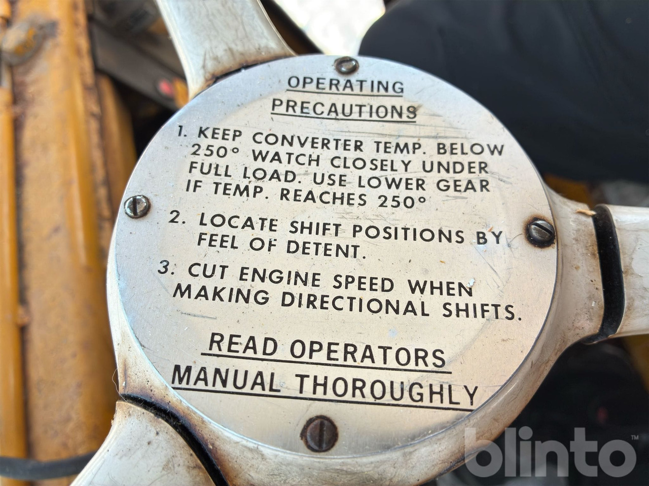 Chargeuse sur pneus Clark 55