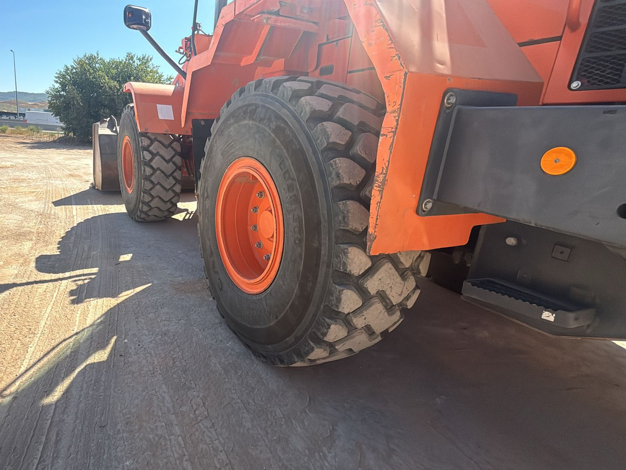 Chargeuse sur pneus DOOSAN DL250-3