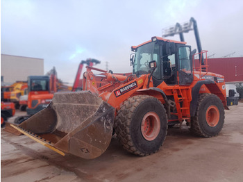 Chargeuse sur pneus  DOOSAN DL300-5