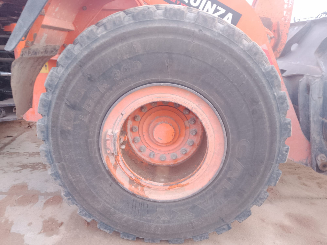 Chargeuse sur pneus DOOSAN DL300-5