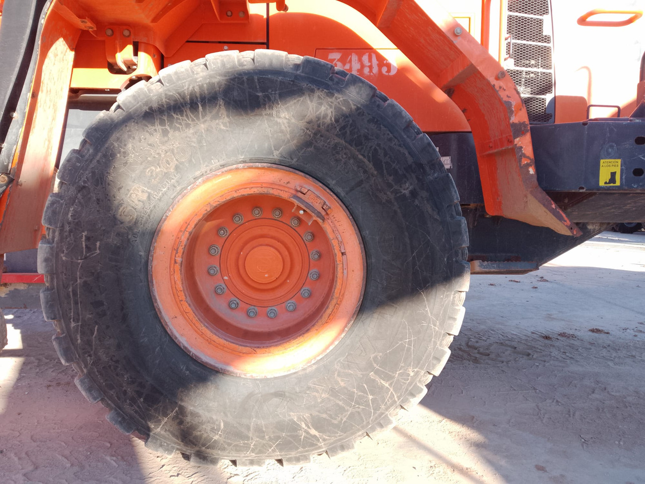 Chargeuse sur pneus DOOSAN DL300-5