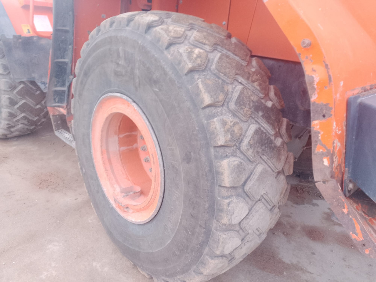 Chargeuse sur pneus DOOSAN DL300-5