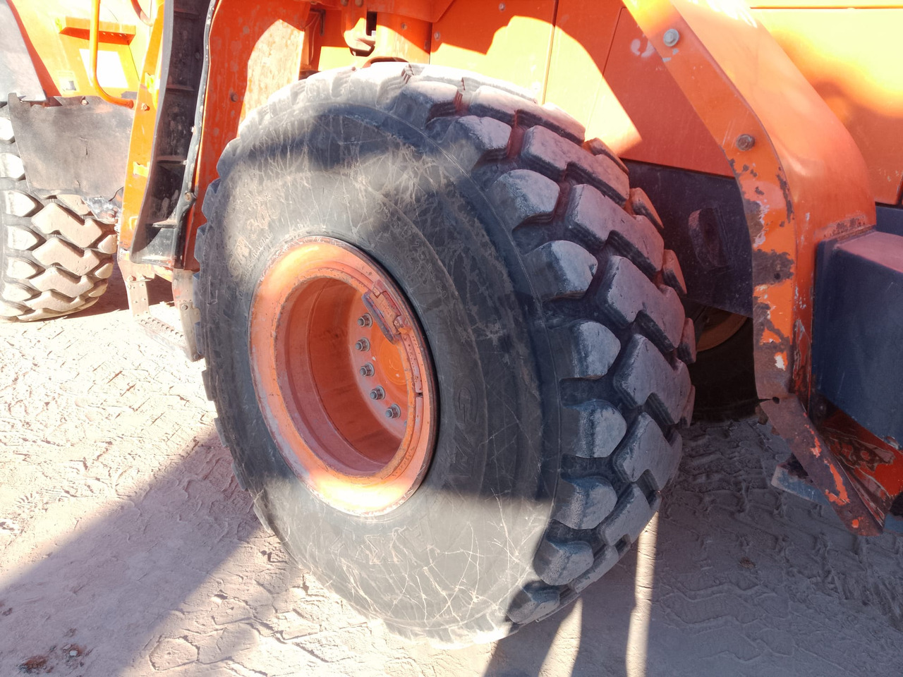Chargeuse sur pneus DOOSAN DL300-5