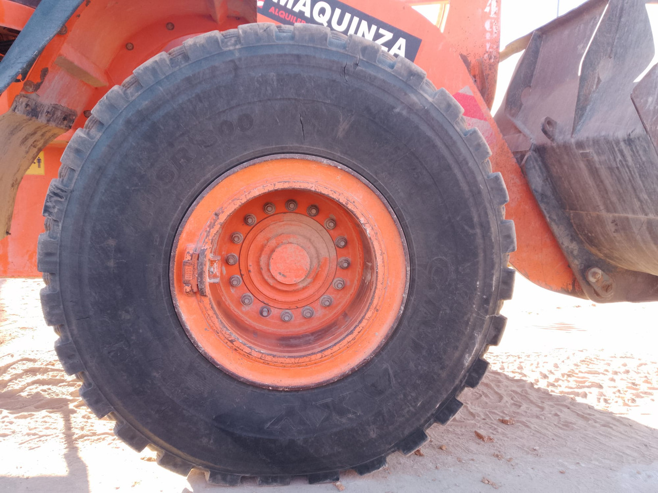 Chargeuse sur pneus DOOSAN DL300-5