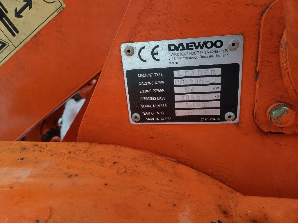 Chargeuse sur pneus Daewoo 200-V Mega