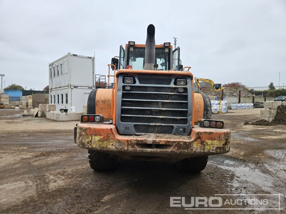 Chargeuse sur pneus Doosan DL300