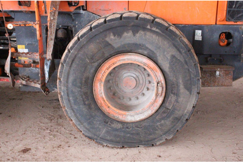 Chargeuse sur pneus Doosan DL300-3