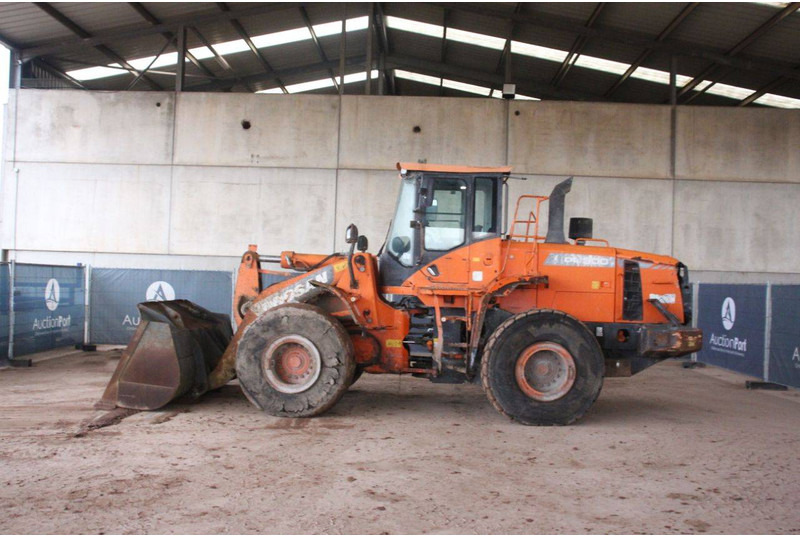 Chargeuse sur pneus Doosan DL300-3