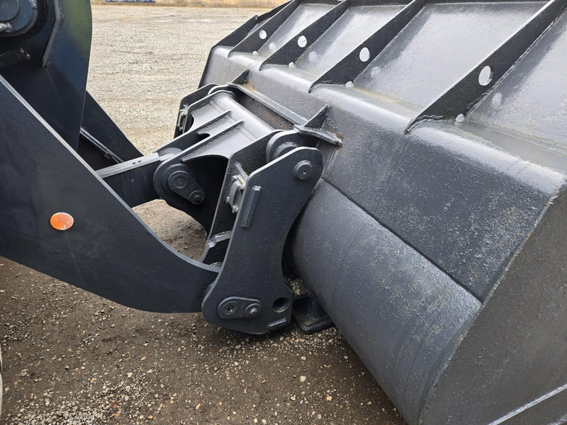 Chargeuse sur pneus Doosan DL300-5