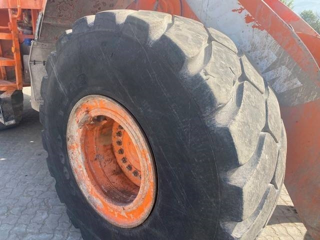 Chargeuse sur pneus Doosan DL 420 (12005350)