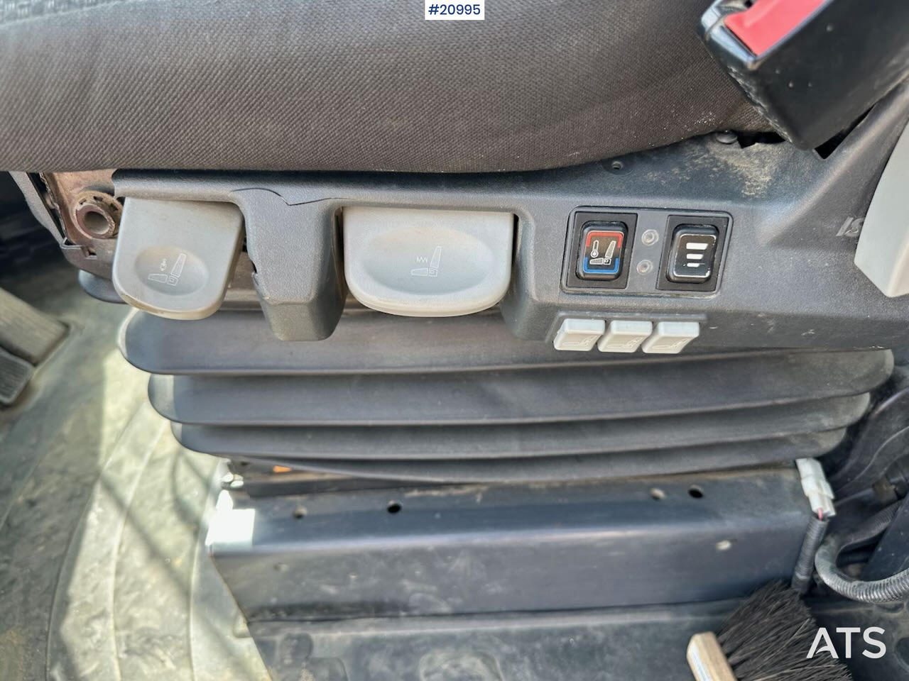 Chargeuse sur pneus Doosan DL 450-3