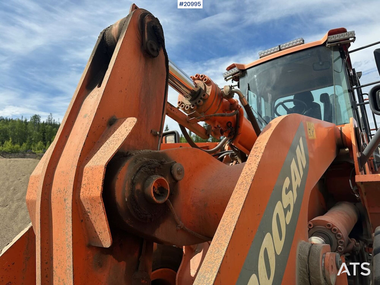 Chargeuse sur pneus Doosan DL 450-3