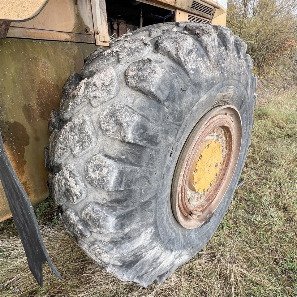 Chargeuse sur pneus Dresser 560 B