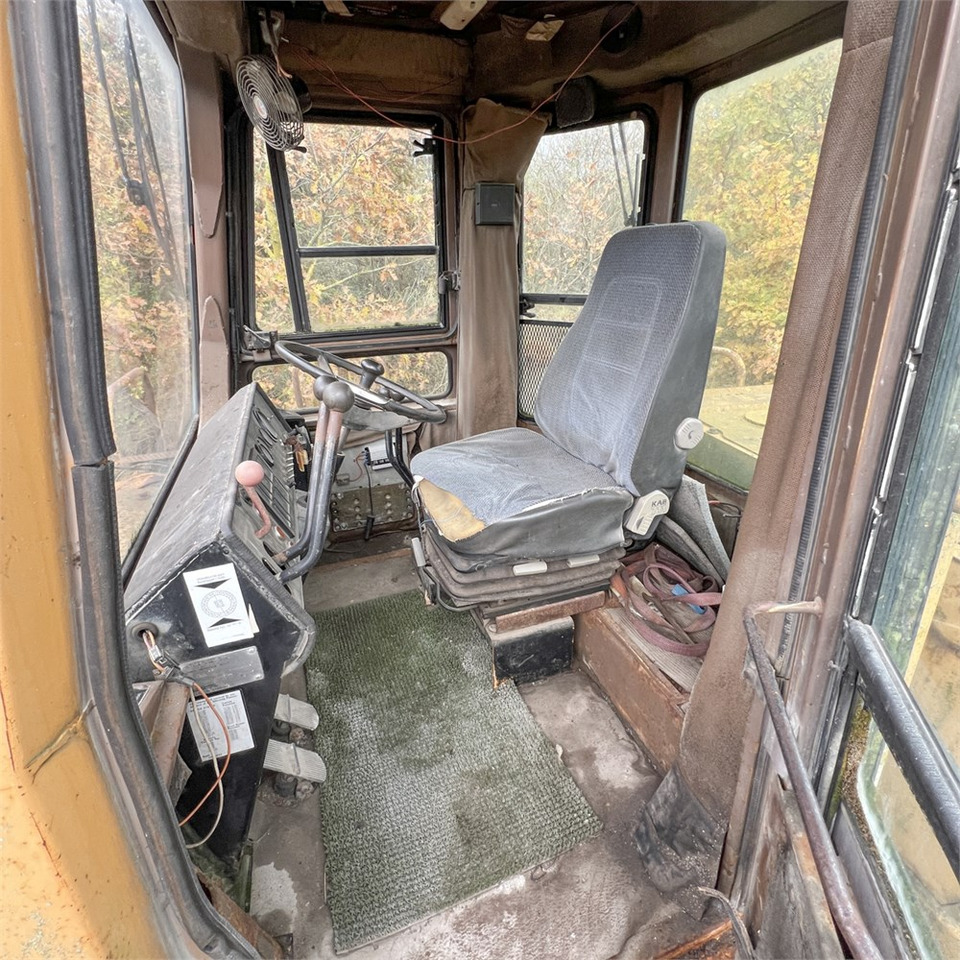 Chargeuse sur pneus Dresser 560 B