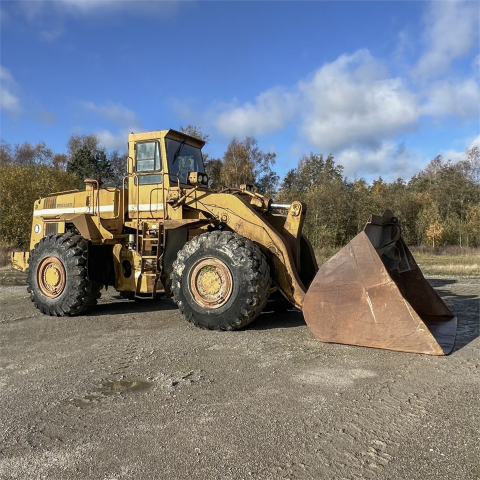 Chargeuse sur pneus Dresser 560 B