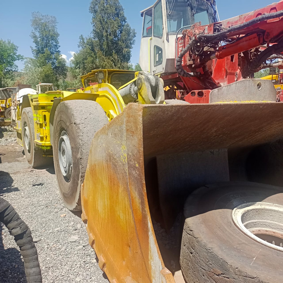 Chargeuse sur pneus EPIROC ST1030