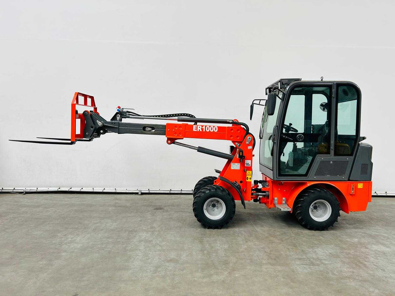 Chargeuse sur pneus EVERUN - 2025 - ER1000 - TELESCOPIC ARTICULATED WHEEL LOADER KUBOTA EURO5