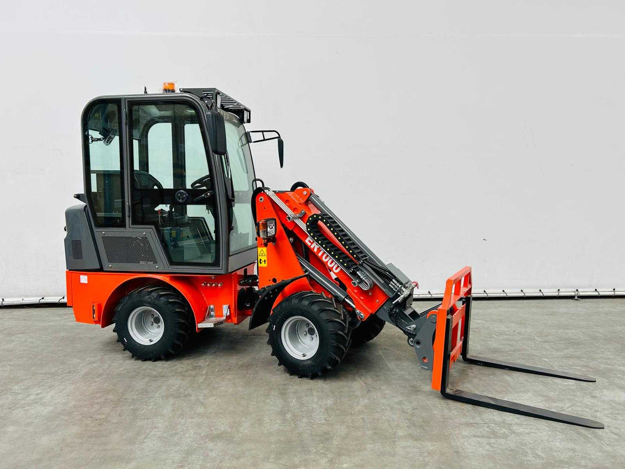 Chargeuse sur pneus EVERUN - 2025 - ER1000 - TELESCOPIC ARTICULATED WHEEL LOADER KUBOTA EURO5