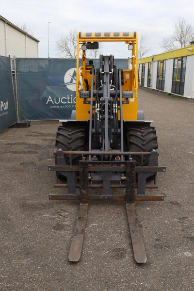 Chargeuse sur pneus Eurotrac 820/W12S