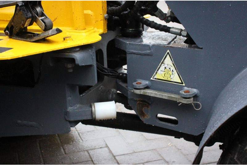 Chargeuse sur pneus Eurotrac W11-ME