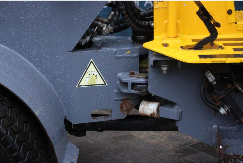 Chargeuse sur pneus Eurotrac W11-ME