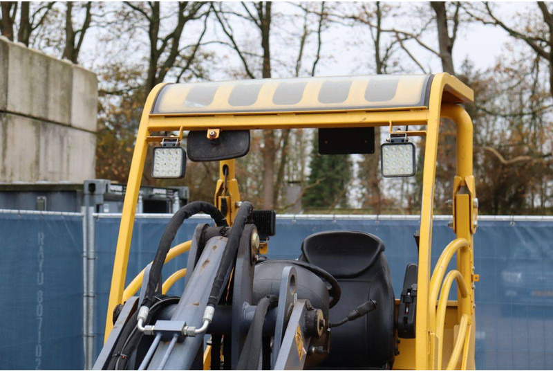 Chargeuse sur pneus Eurotrac W12F