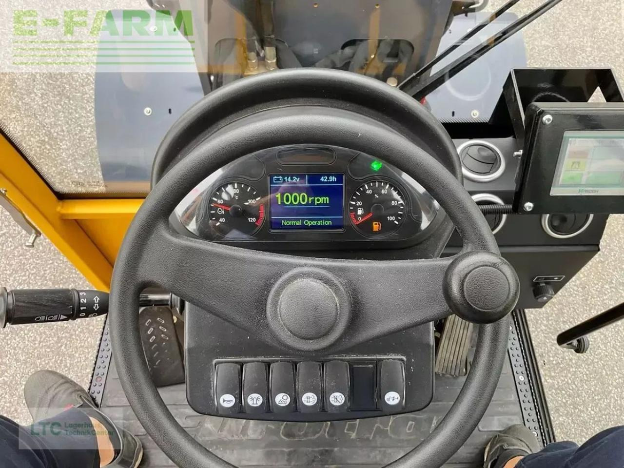 Chargeuse sur pneus Eurotrac t 13-cf