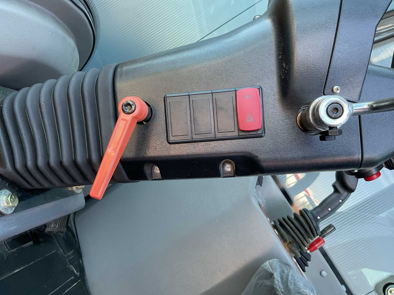 Chargeuse sur pneus Evernote ER412PRO