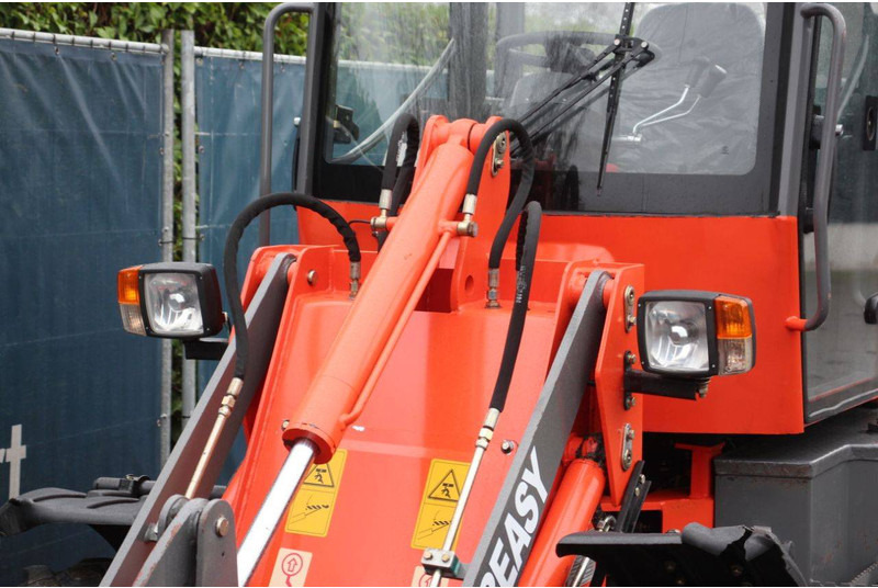 Chargeuse sur pneus Everun ER08 EASY