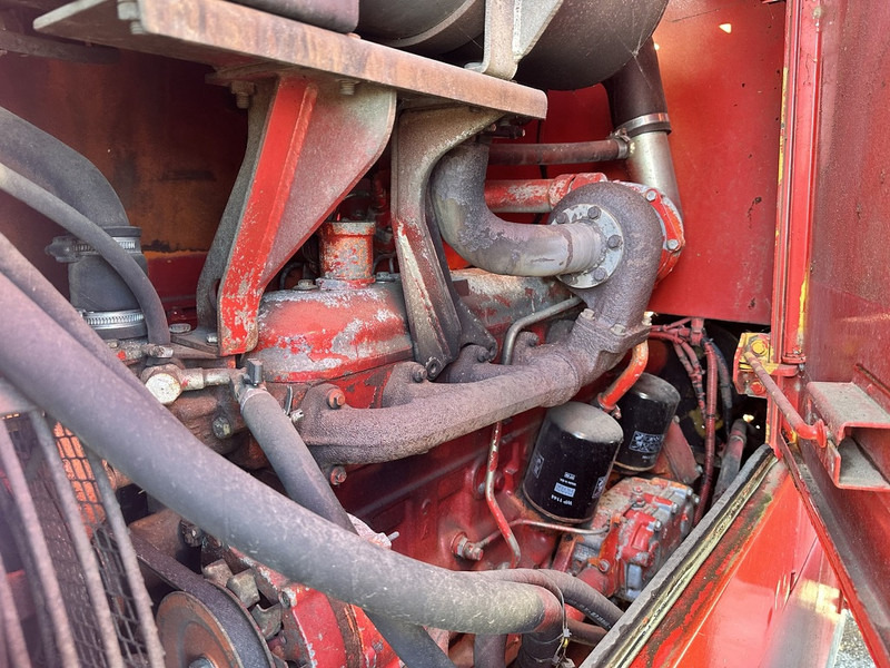 Chargeuse sur pneus FIAT-HITACHI FH-W110