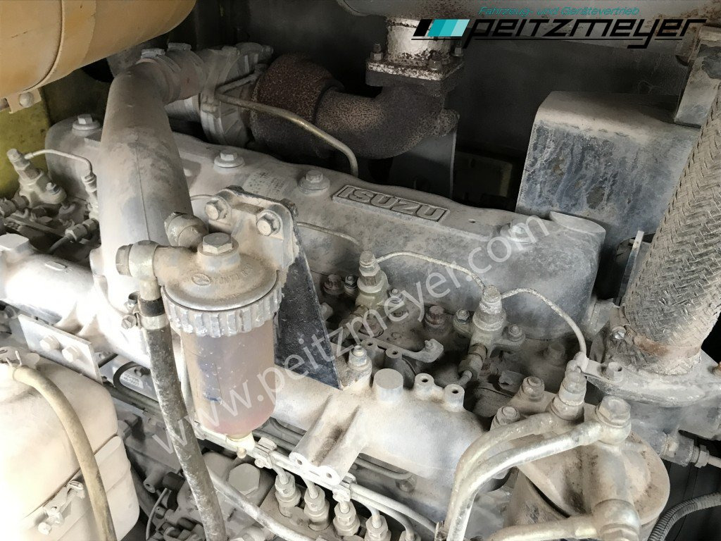 Chargeuse sur pneus FURUKAWA RADLADER 325 Klima