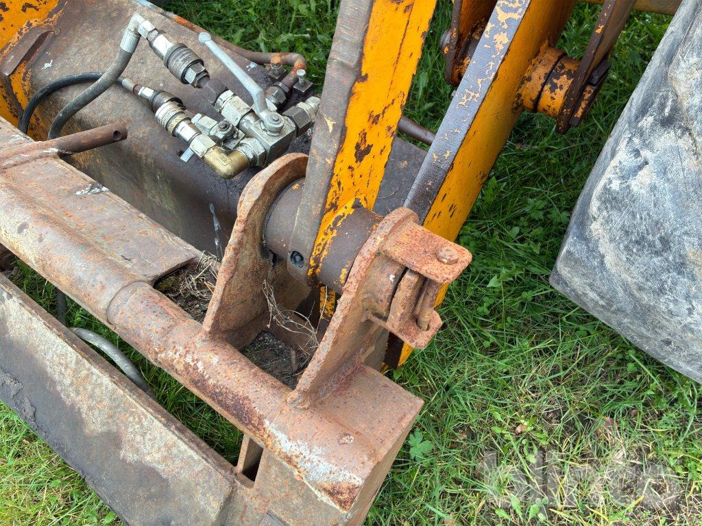 Chargeuse sur pneus Fiat 605 B