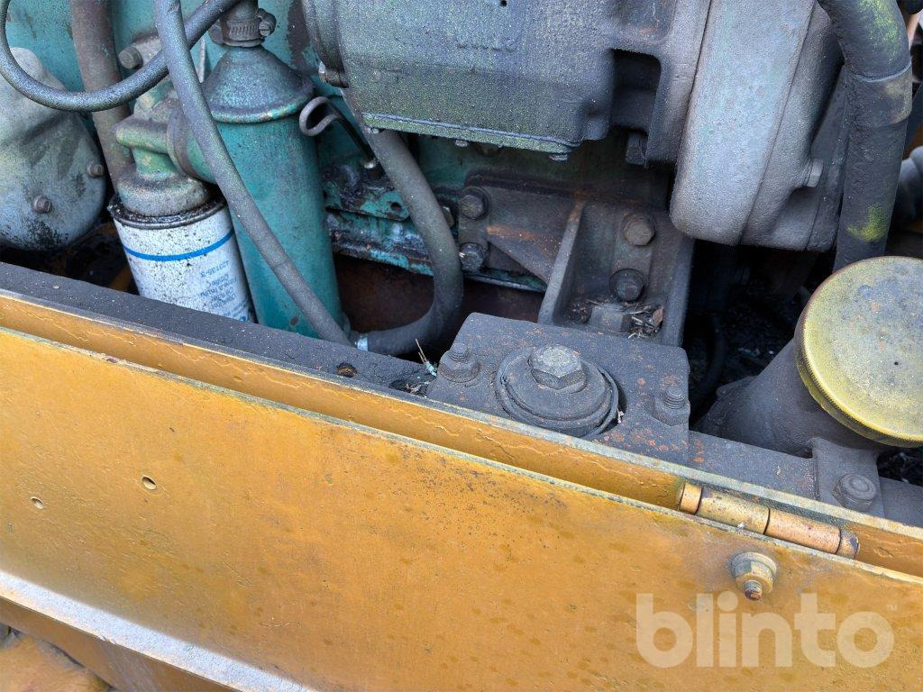 Chargeuse sur pneus Fiat 605 B