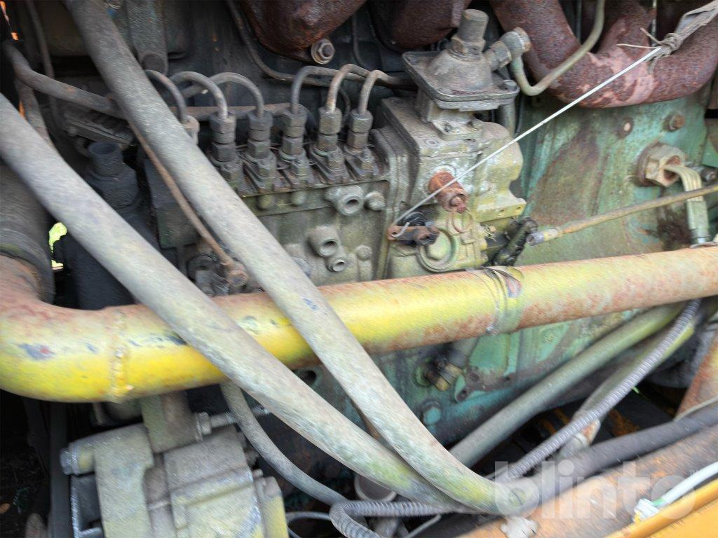 Chargeuse sur pneus Fiat 605 B