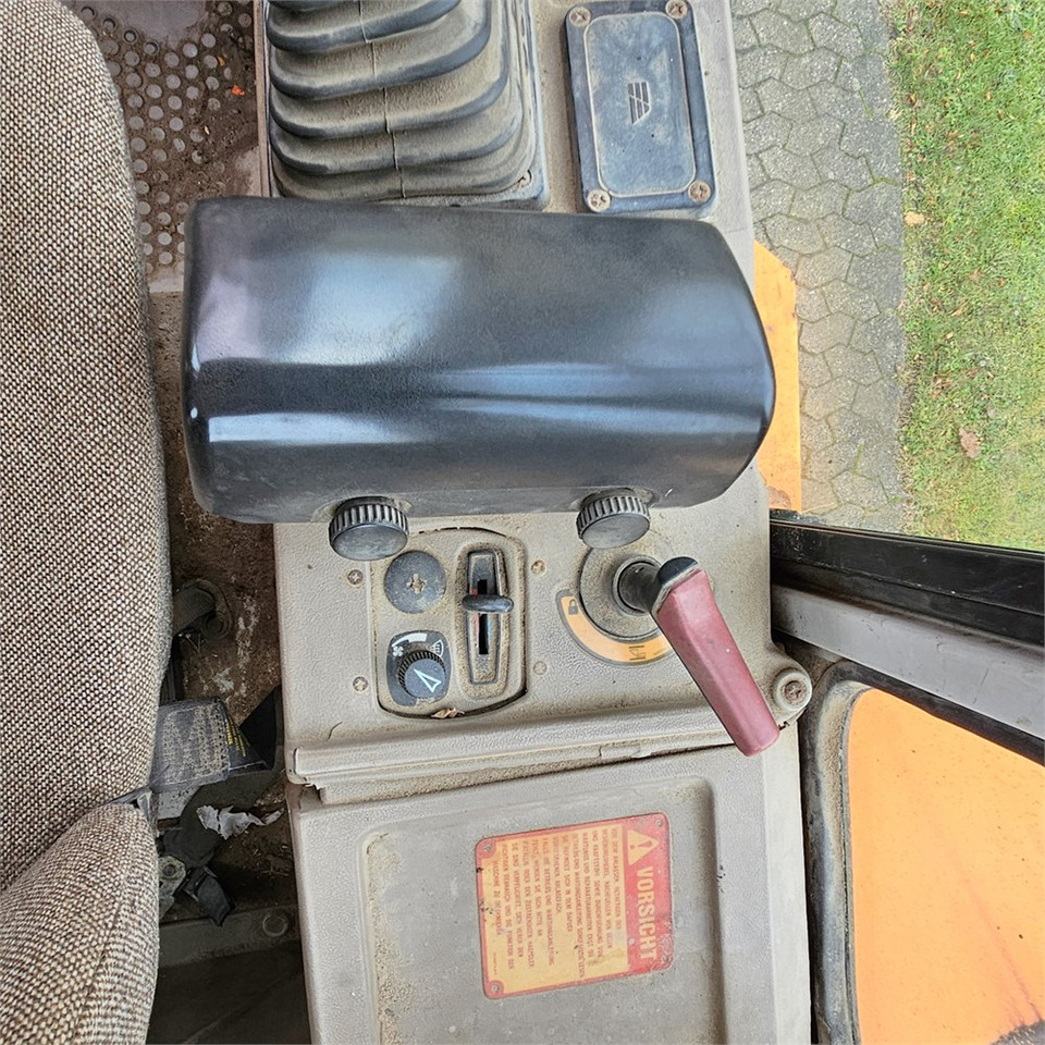 Chargeuse sur pneus Fiat-Allis FR130