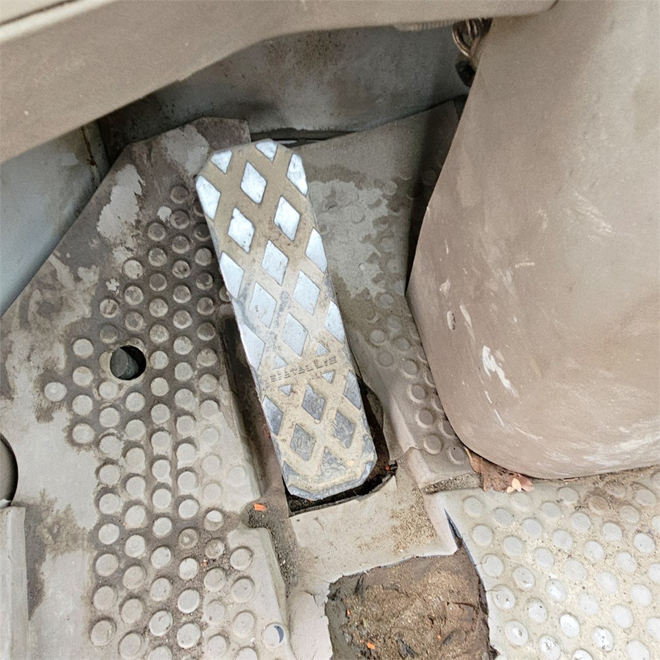 Chargeuse sur pneus Fiat-Allis FR130