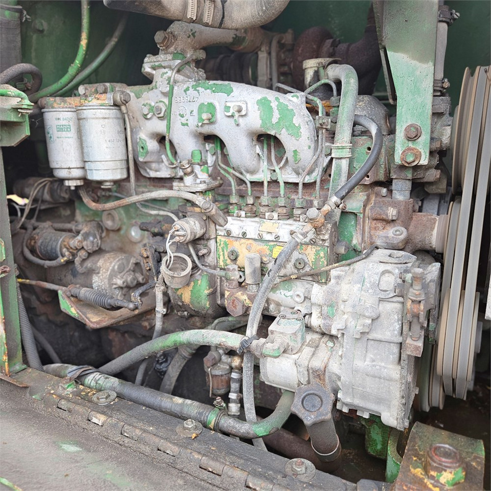 Chargeuse sur pneus Fiat-Allis FR130