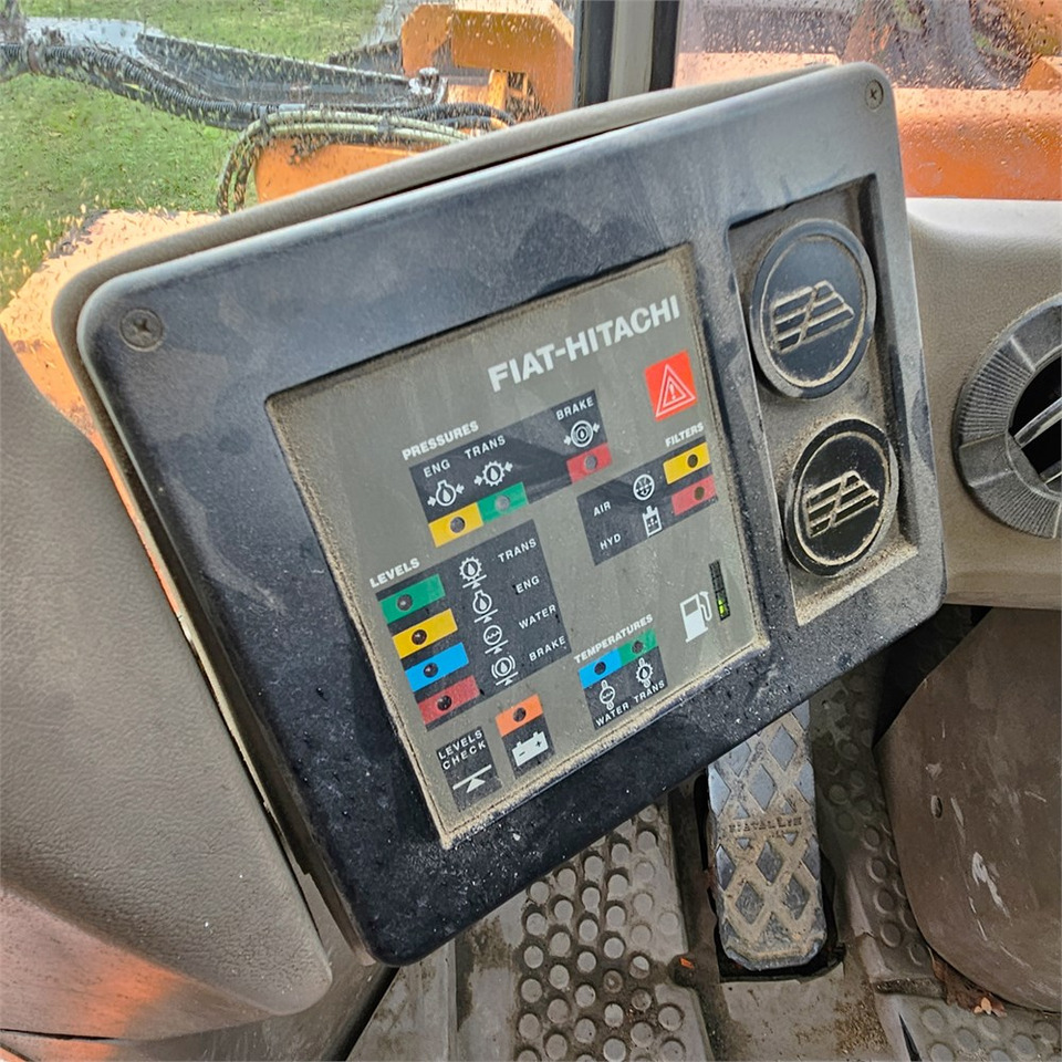 Chargeuse sur pneus Fiat-Allis FR130