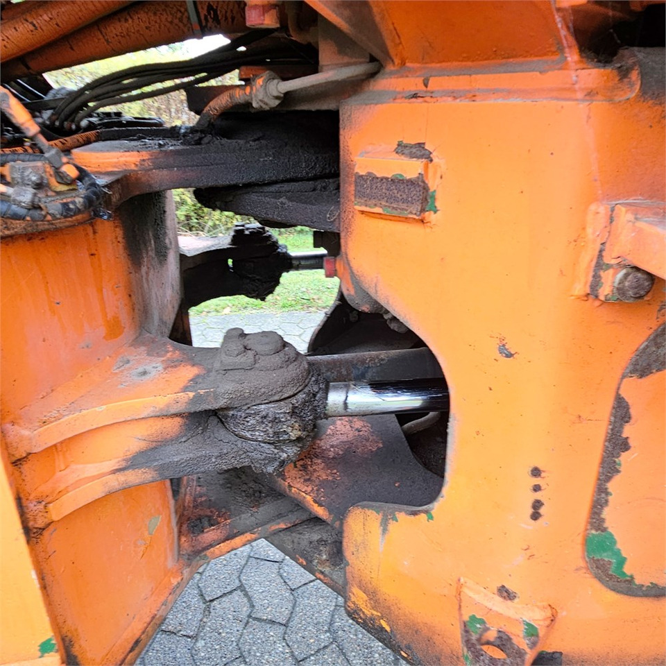 Chargeuse sur pneus Fiat-Allis FR130