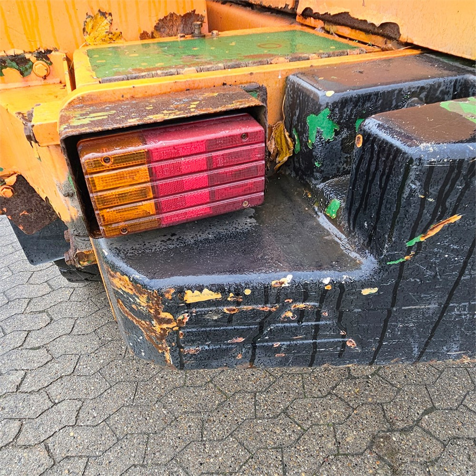 Chargeuse sur pneus Fiat-Allis FR130