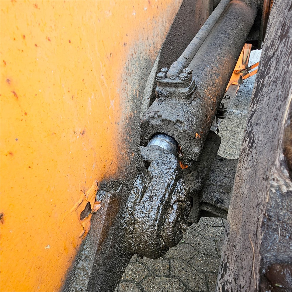 Chargeuse sur pneus Fiat-Allis FR130