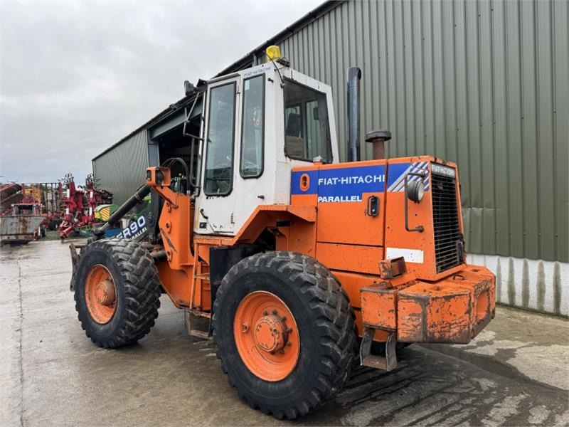 Chargeuse sur pneus Fiat FR90 Parallel Loading Shovel